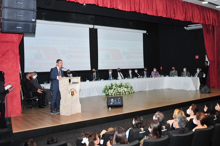Tce-pb empossa o Procurador Bradson Luna Camelo na chefia do ministério público de contas
