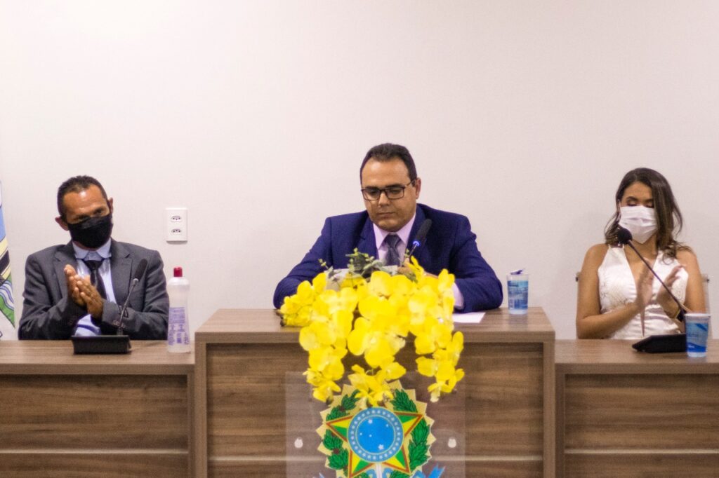 Cerimônia de posse do governo legislativo de Sobrado